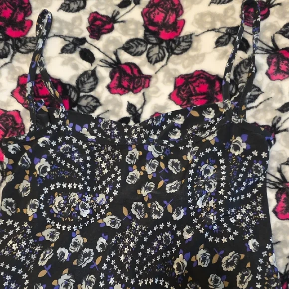 Floral Paisley Print Dress - Picture 5 of 9